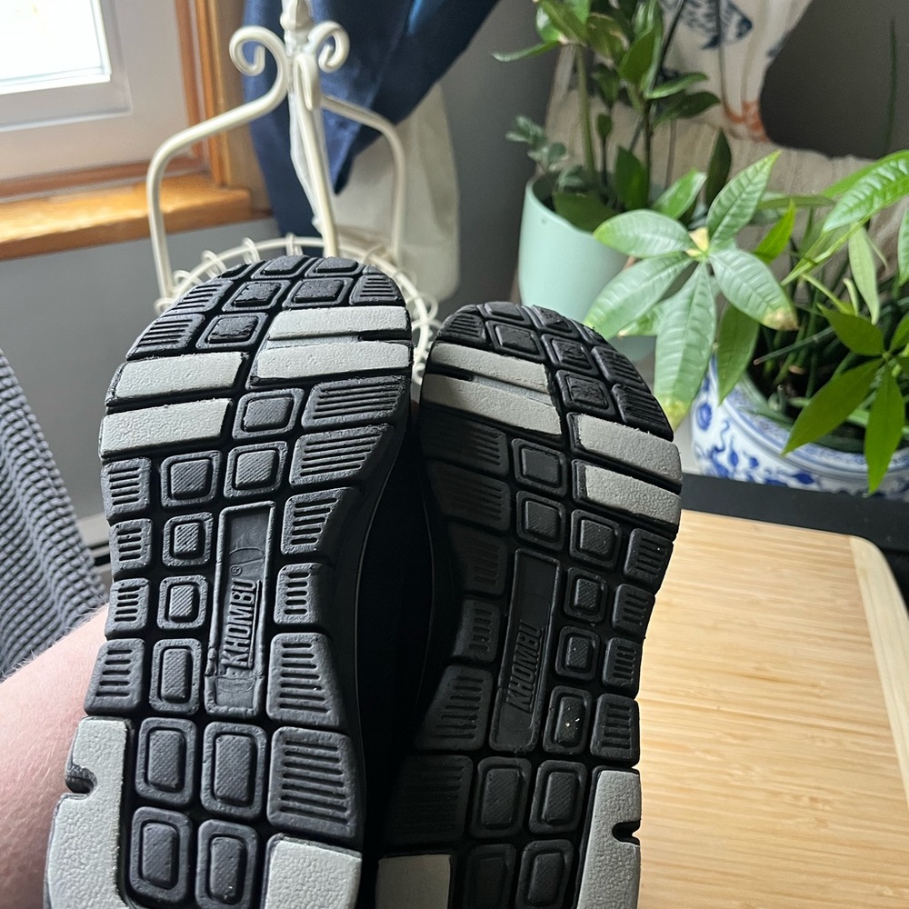Khombu Black Winter Boots - Picture 3 of 4